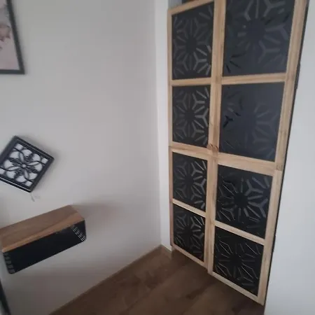 Mood Vibes * فارنا