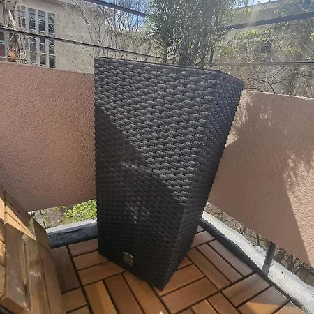 Mood Vibes * فارنا