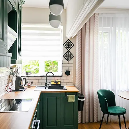 студио за двама с паркинг-център,морска градина,плаж - Mood Vibes Apartmán Varna