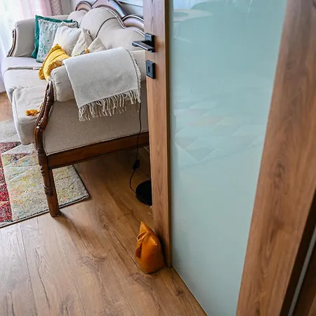 Apartmán студио за двама с паркинг-център,морска градина,плаж - Mood Vibes